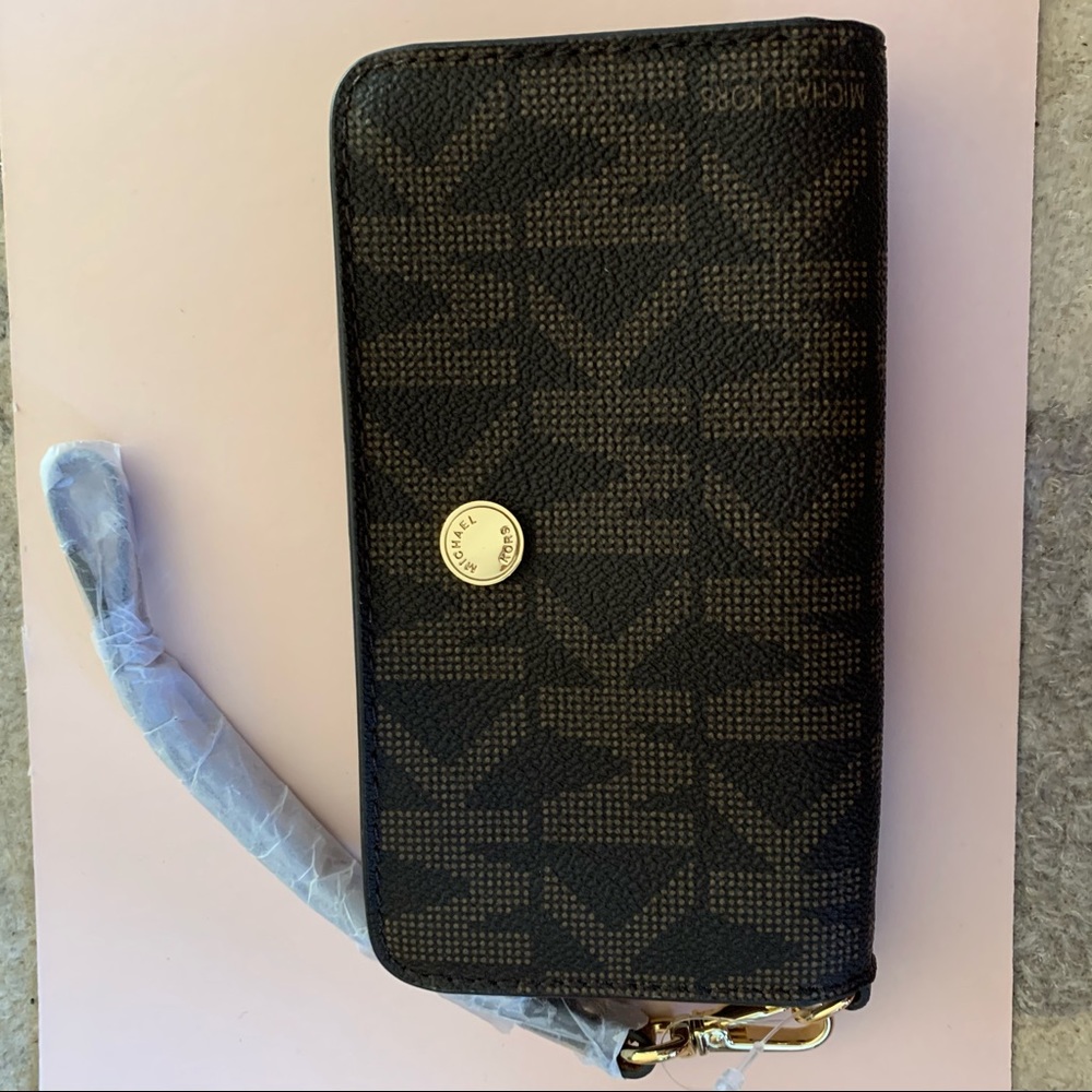 MICHAEL KORS wallet/wristlet NWT